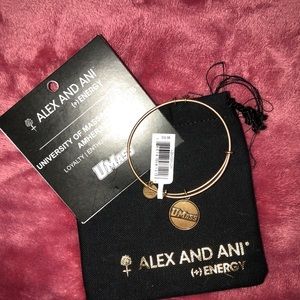 Umass Bracelet
